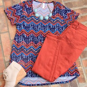 NEW LuLaRoe Classic T - Large